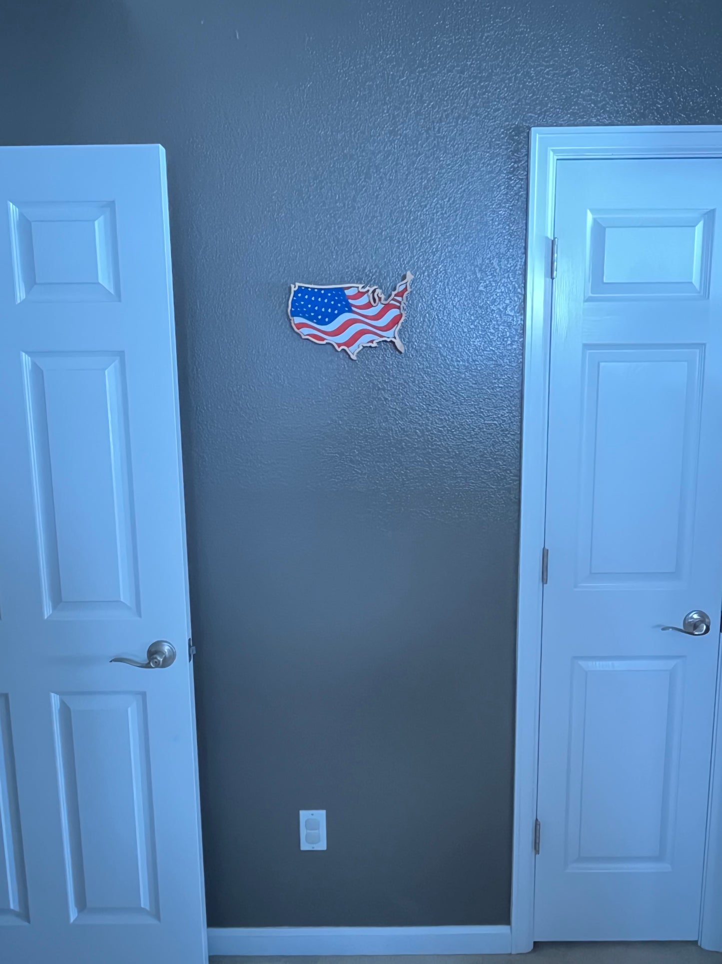 11" American Flag Wall Decor